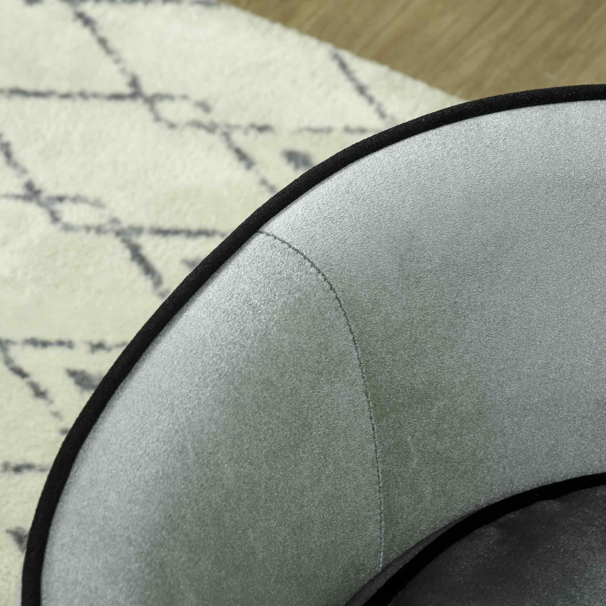 Cozy Modern Dog Sofa with Storage Pocket & Removable Cushion